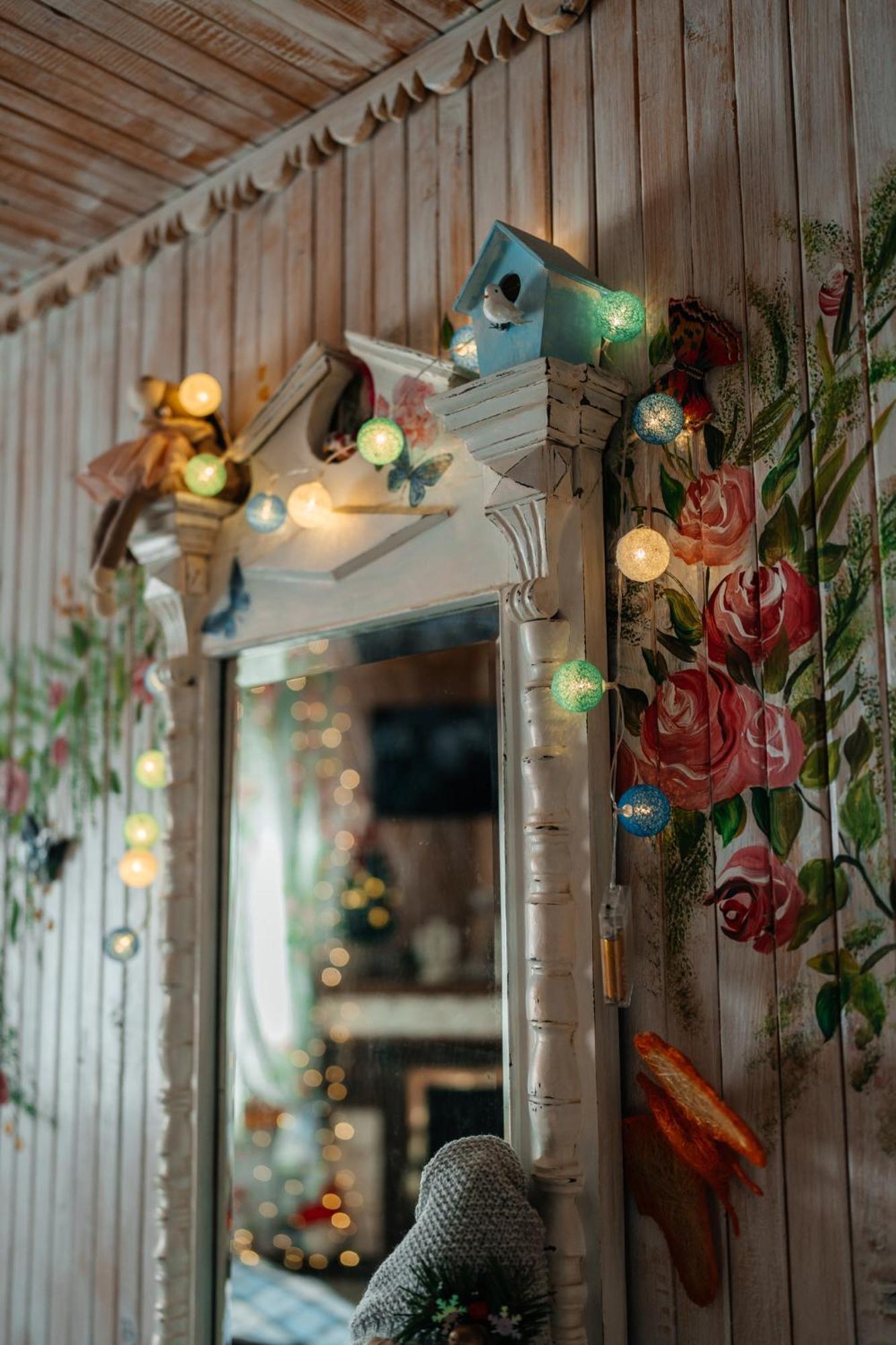 Казковий Дім Та Garden Два Будиночки В Горах З Чаном-Джакузі Slavske Dış mekan fotoğraf