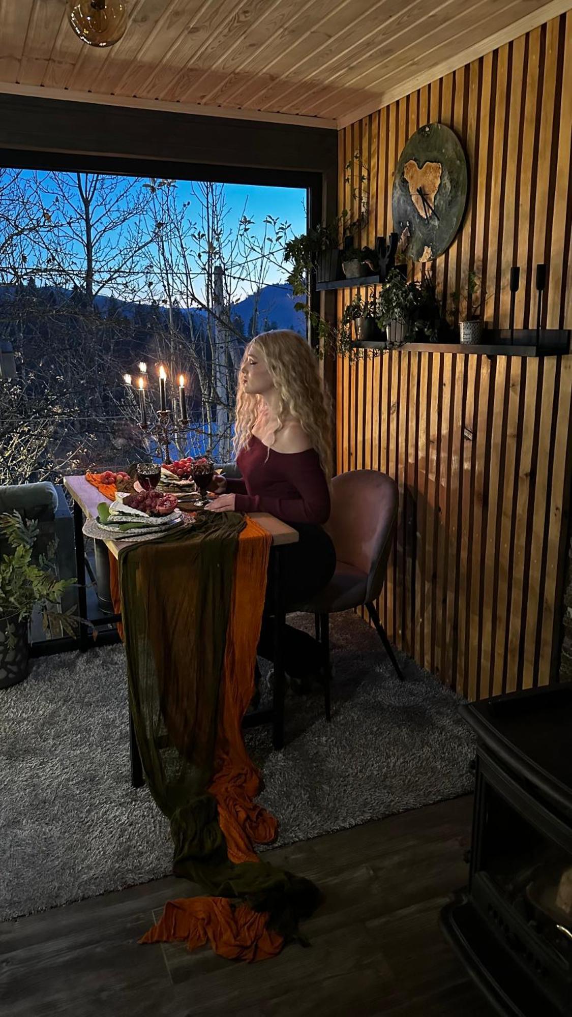 Казковий Дім Та Garden Два Будиночки В Горах З Чаном-Джакузі Slavske Dış mekan fotoğraf